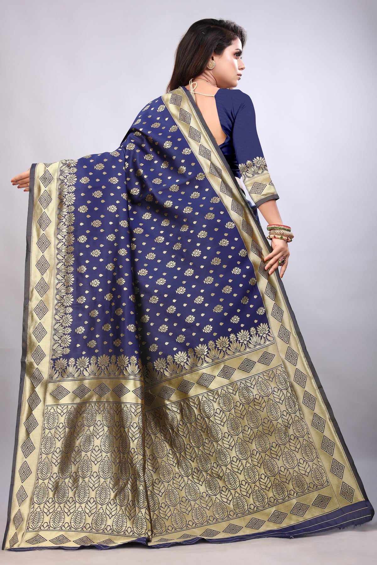 Delightful Exclusive Attractive Designer Bollywood Saree For Women Soft Lichi Silk saree with Rich Pallu & Meenakari with Weaving Border ( Gold Chaki - Blue )