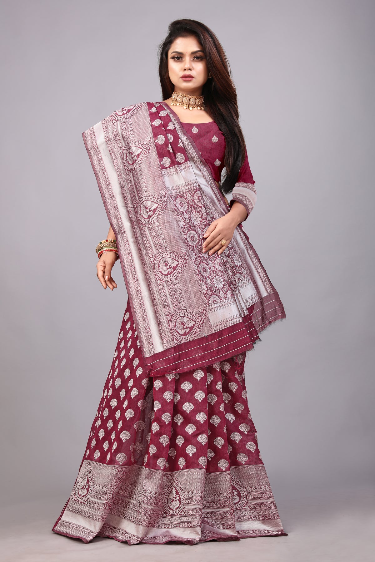 Delightful Exclusive Attractive Designer Bollywood Saree For Women Soft Lichi Silk saree with Rich Pallu & Meenakari with Weaving  Border ( Rapair Buta - Maroon )