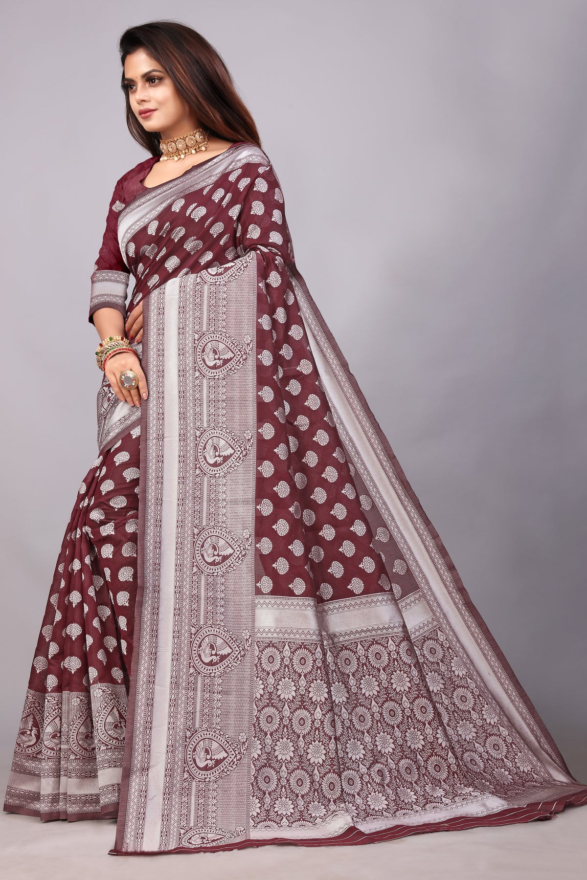 Delightful Exclusive Attractive Designer Bollywood Saree For Women Soft Lichi Silk saree with Rich Pallu & Meenakari with Weaving  Border ( Rapair Buta - Brown )