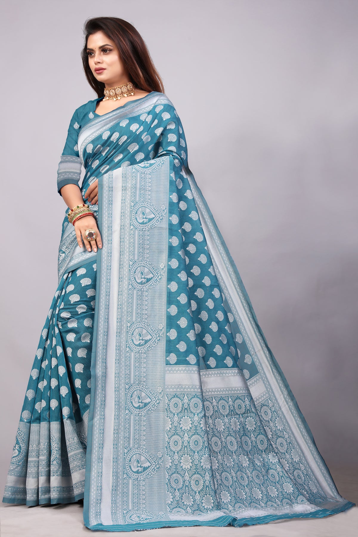 Delightful Exclusive Attractive Designer Bollywood Saree For Women Soft Lichi Silk saree with Rich Pallu & Meenakari with Weaving  Border ( Rapair Buta - Light Blue )