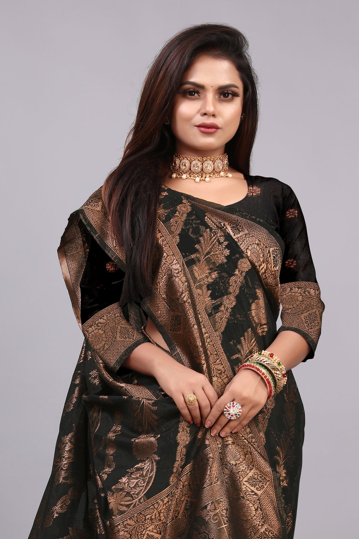 Delightful Exclusive Attractive Designer Bollywood Saree For Women Soft Lichi Silk saree with Rich Pallu & Meenakari with Weaving  Border ( Rapair Leriya - Black )