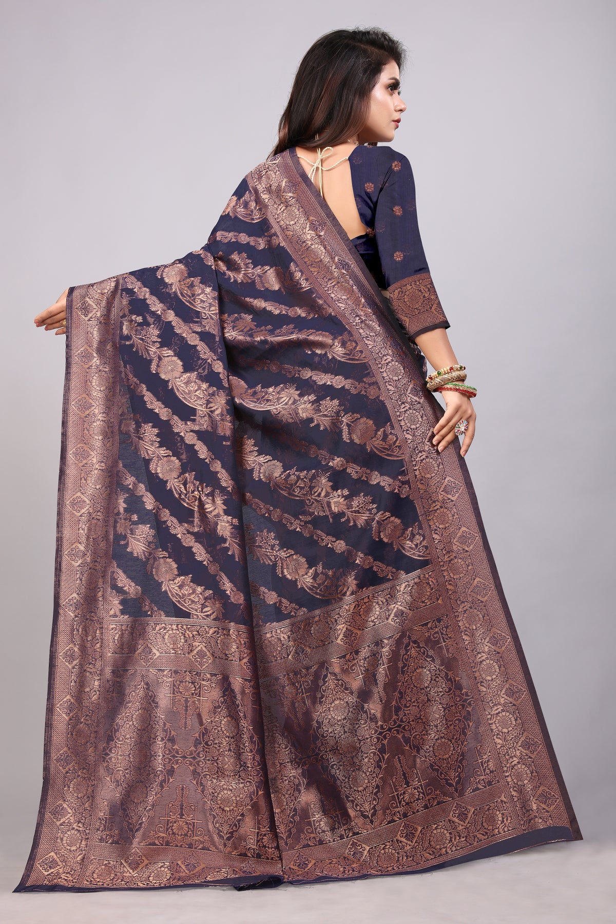 Delightful Exclusive Attractive Designer Bollywood Saree For Women Soft Lichi Silk saree with Rich Pallu & Meenakari with Weaving  Border ( Rapair Leriya - Nevy Blue )