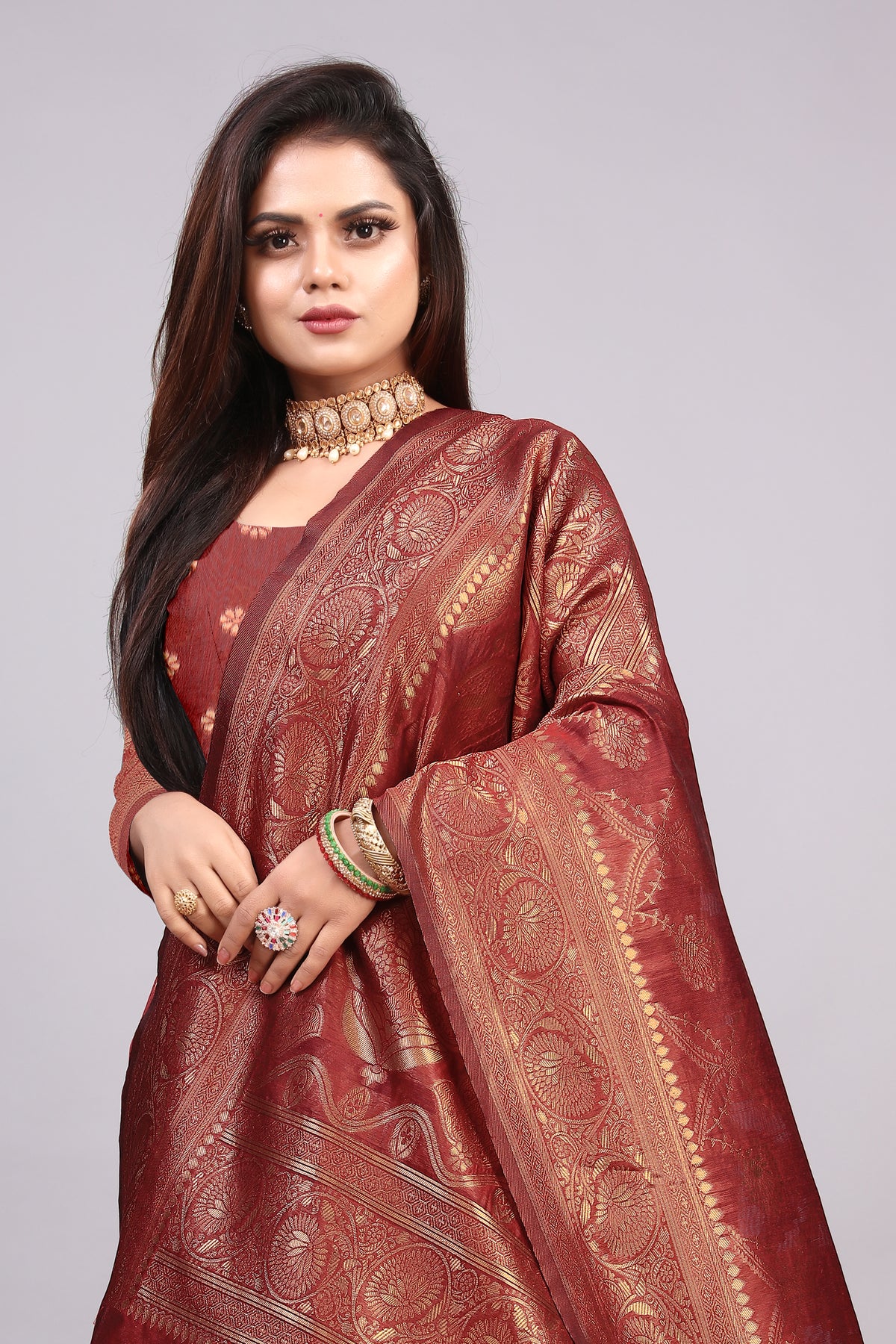 Delightful Exclusive Attractive Designer Bollywood Saree For Women Soft Lichi Silk saree with Rich Pallu & Meenakari with Weaving  Border ( Rapair Leriya 02 - Maroon )