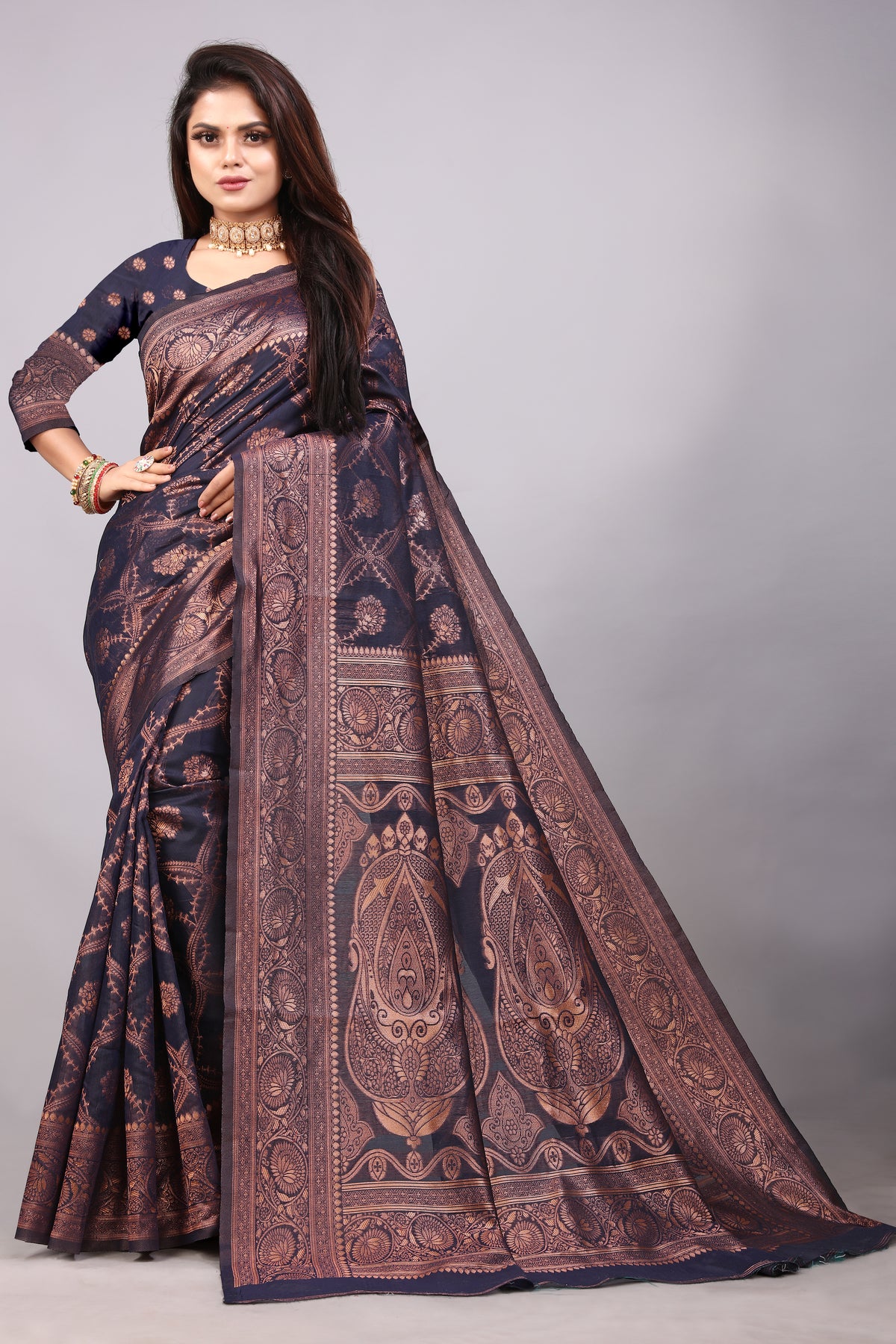 Delightful Exclusive Attractive Designer Bollywood Saree For Women Soft Lichi Silk saree with Rich Pallu & Meenakari with Weaving  Border ( Rapair Leriya 02 - Nevy Blue )