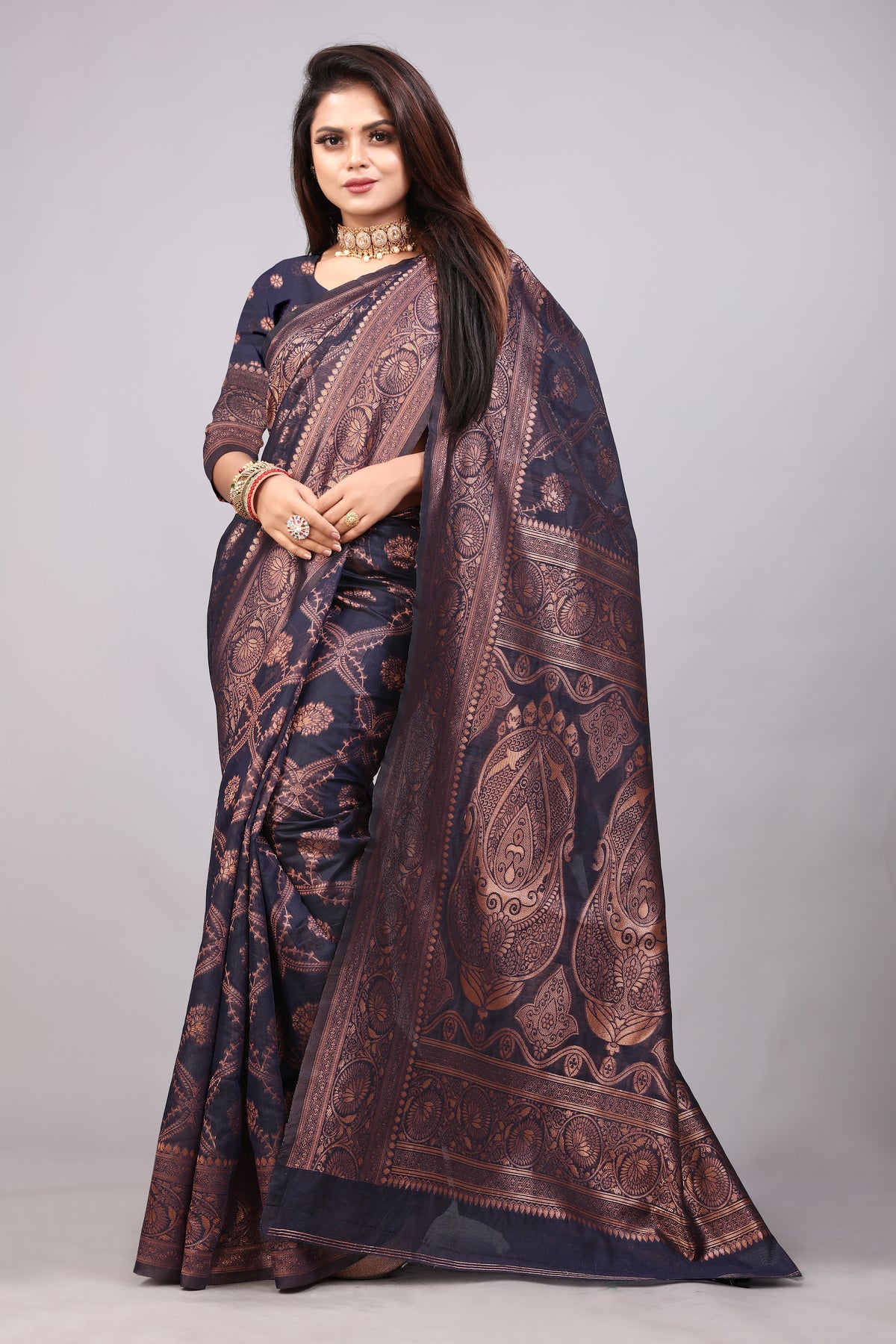 Delightful Exclusive Attractive Designer Bollywood Saree For Women Soft Lichi Silk saree with Rich Pallu & Meenakari with Weaving  Border ( Rapair Leriya 02 - Nevy Blue )