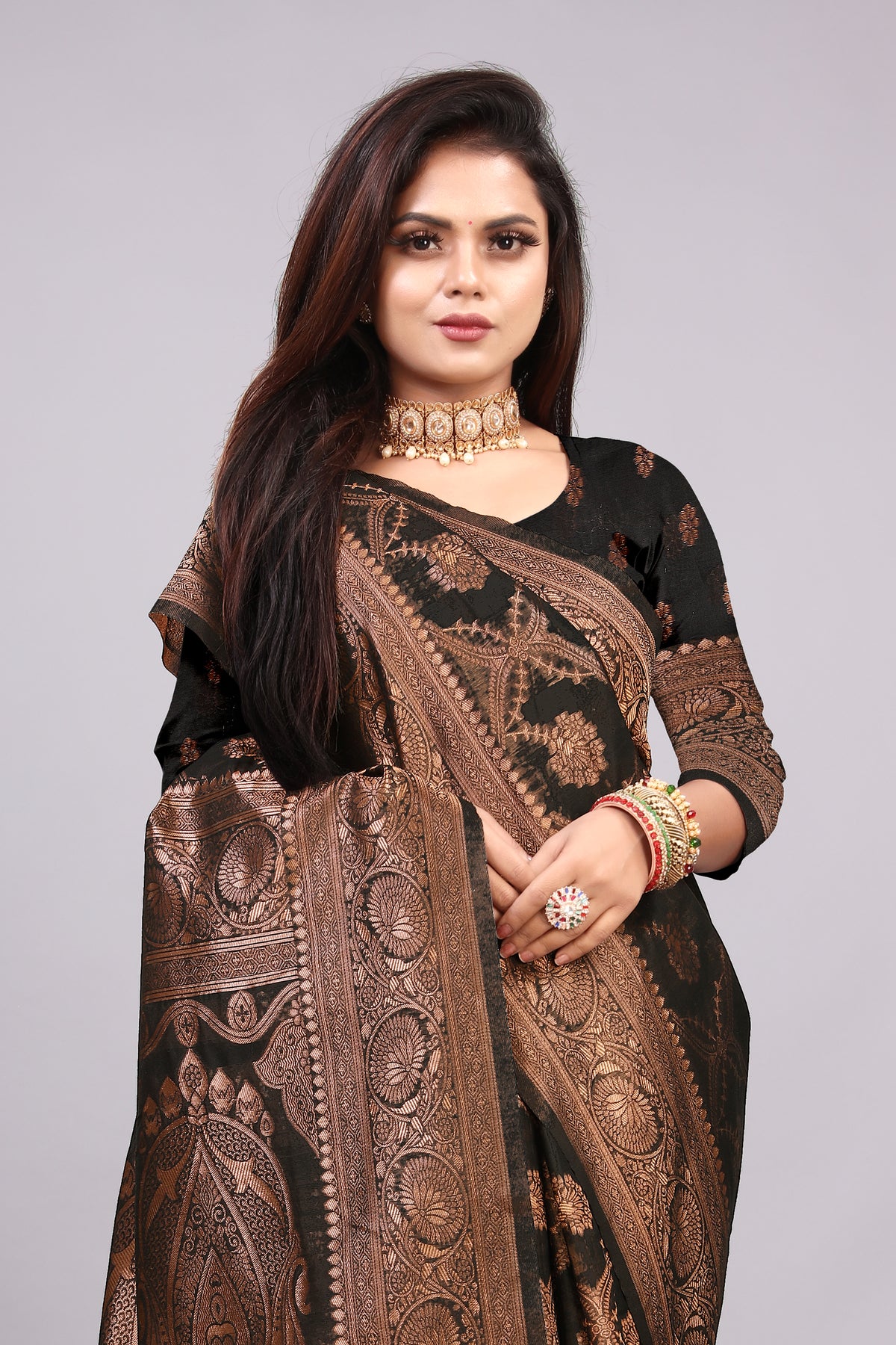 Delightful Exclusive Attractive Designer Bollywood Saree For Women Soft Lichi Silk saree with Rich Pallu & Meenakari with Weaving  Border ( Rapair Leriya 02 - Black )