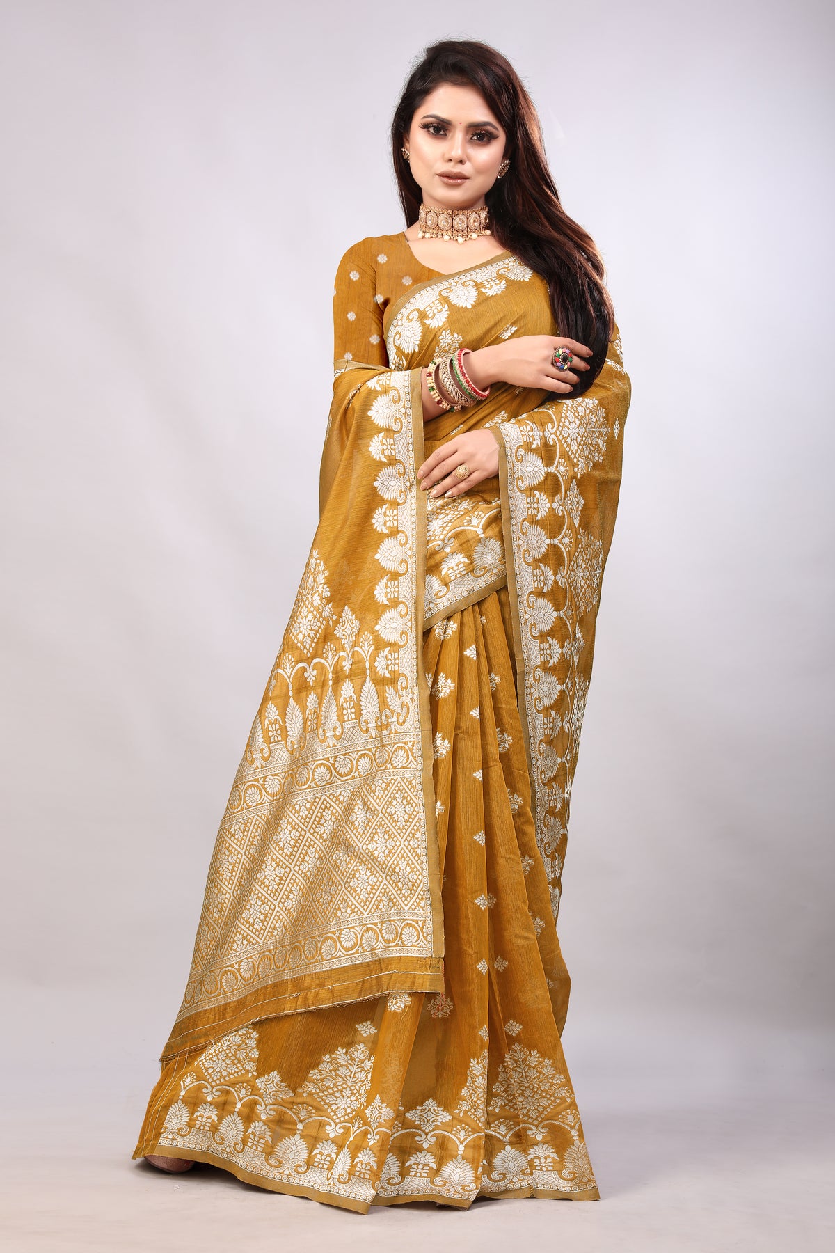 Delightful Exclusive Attractive Designer Bollywood Saree For Women Soft Lichi Silk saree with Rich Pallu & Meenakari with Weaving  Border ( Rapair Flower - Yellow )
