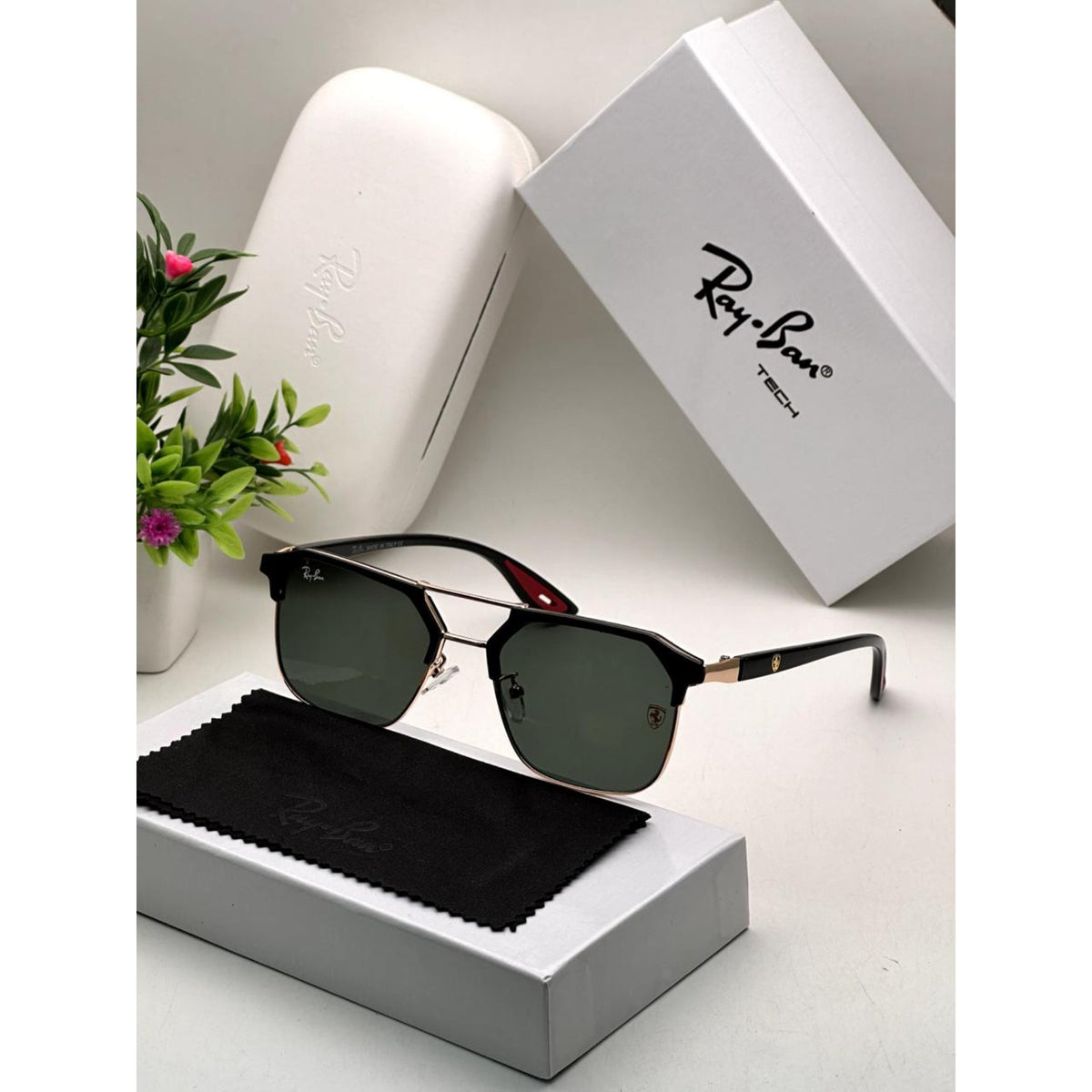 Ray-Ban Latest Fancy All Season Special RB Square 04 Trending Hot Favorite Fashionable Sunglass For Unisex.
